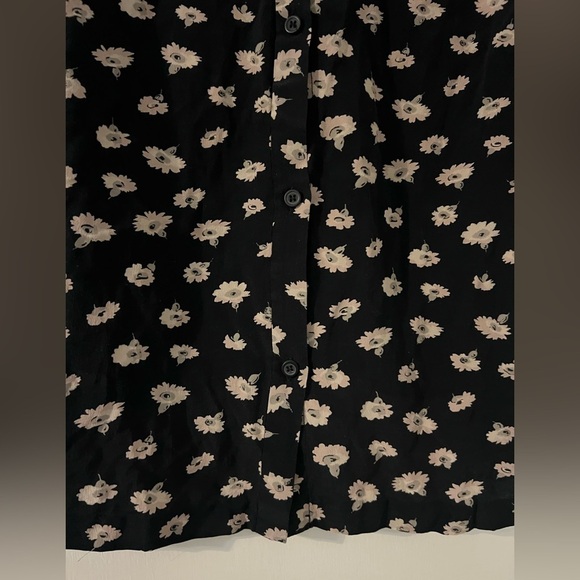 Madewell 100% silk Floral Black and White Women's Top size S (F119) - Picture 7 of 9